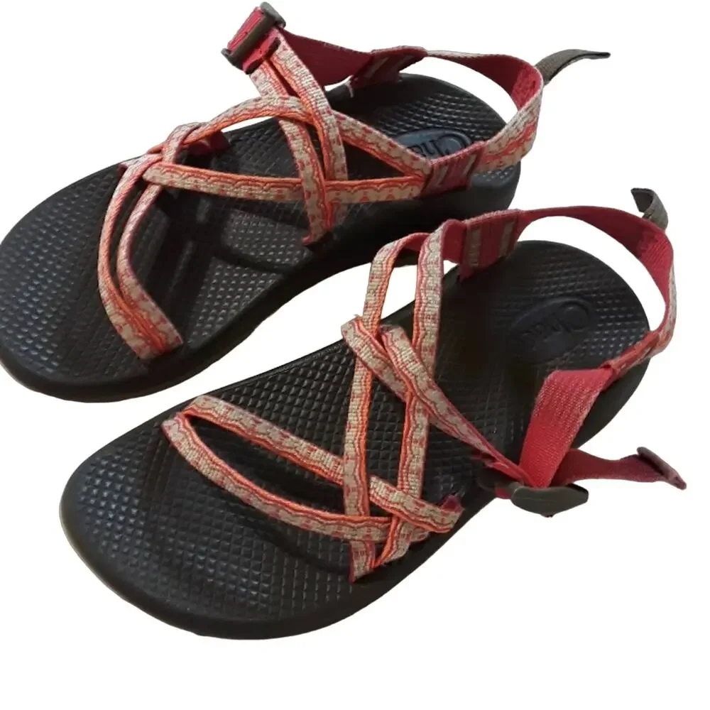 Chacos Women Sz 5 Gray Pink Strappy Adjustable Hiking Outdoors Water Sandal